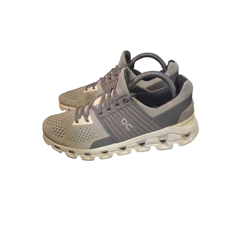 On Cloudswift Grey White Running Shoes Womens 9.5 41.98922 Low Top Sneakers